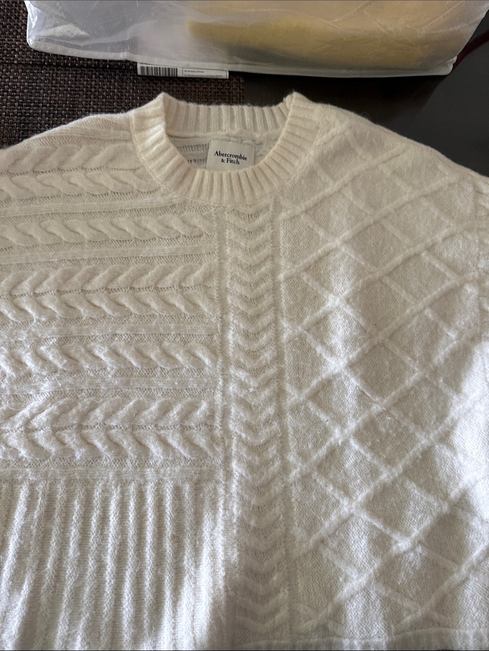 Abercrombie & Fitch Men's Cream Cable & Diamond Knit Crewneck